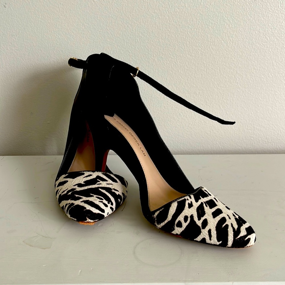 10 Crosby Hair Calf Heels, Size 9